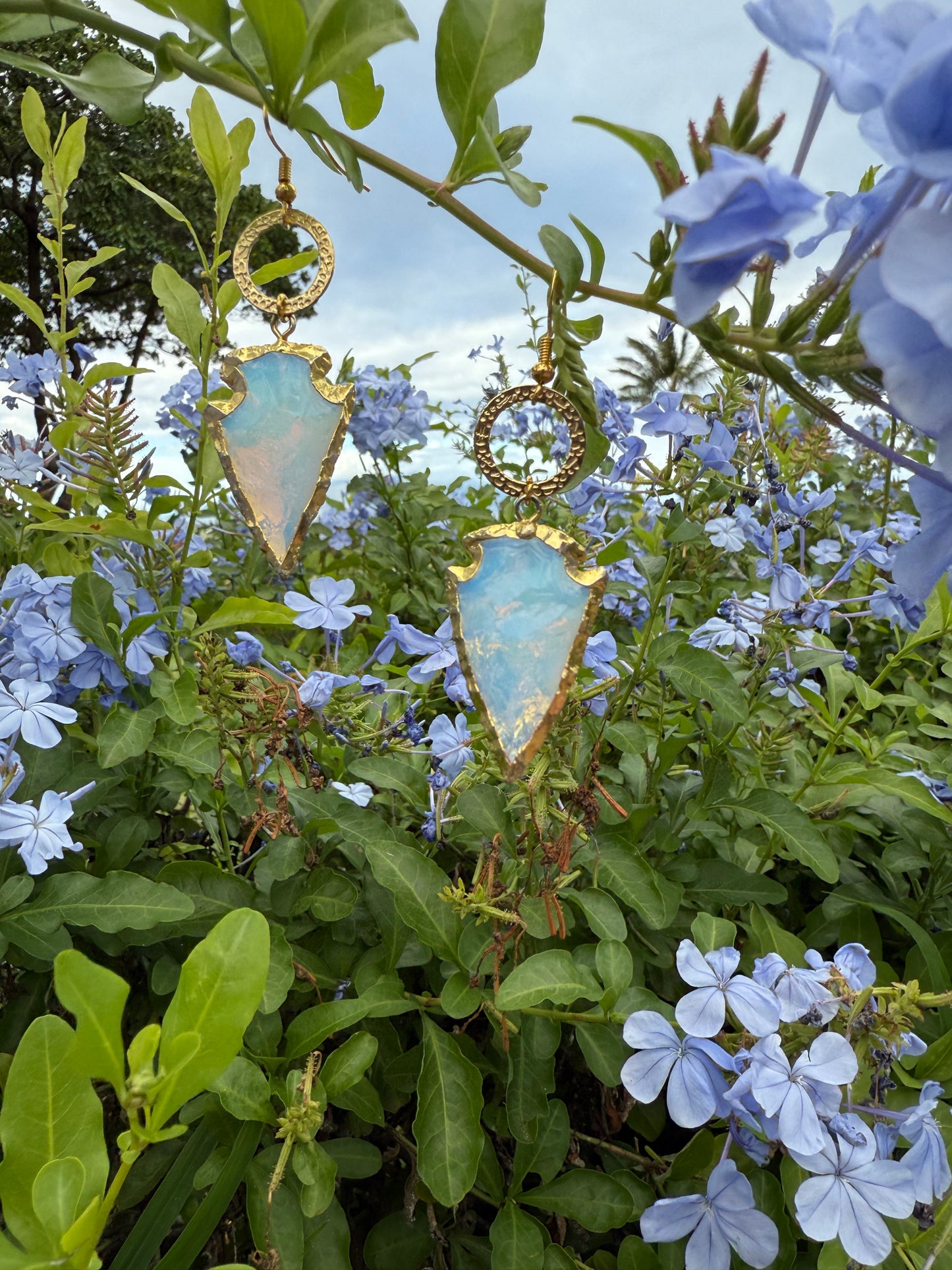 Arrowheads Opal Hammered Hoop- Gold