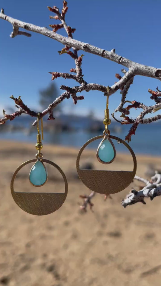 Half Circle Aqua Marine Crystal Teardrop Etched Hoop-Gold